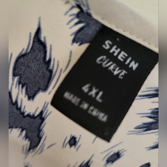 gorgeous plussize v neck blouse flattering - Picture 6 of 7